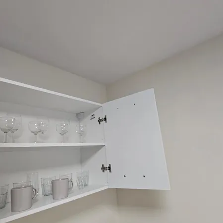 Batorego16 Yellow Warsaw